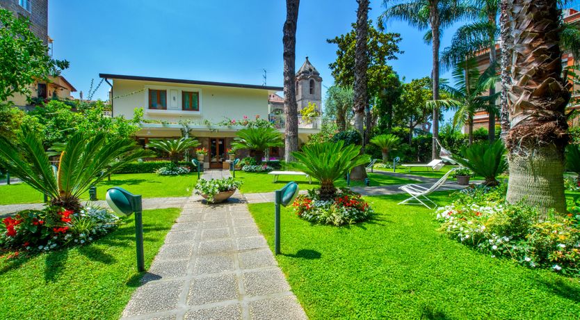 Photo of Sorrento Gardens