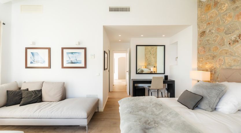 Photo of Aquarius Serenity