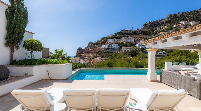 Photo of Aquarius Serenity