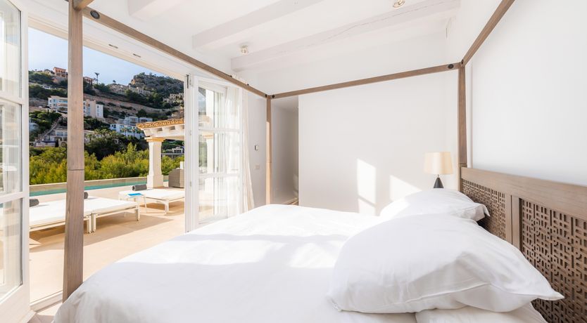 Photo of Aquarius Serenity