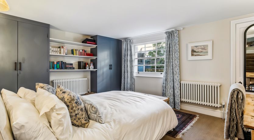 Photo of Barnes Beauty