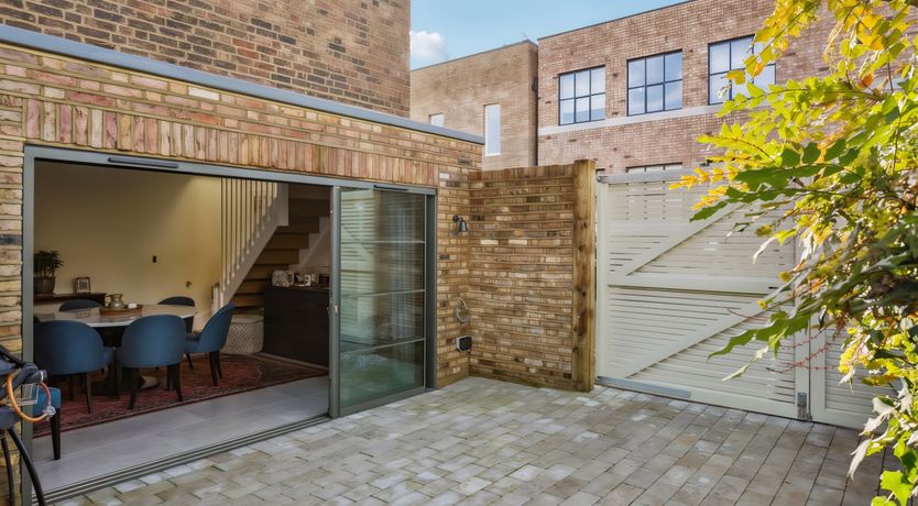 Photo of Barnes Beauty