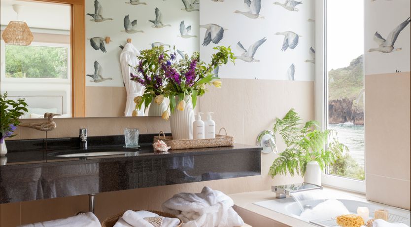 Photo of Paradise Peninsula