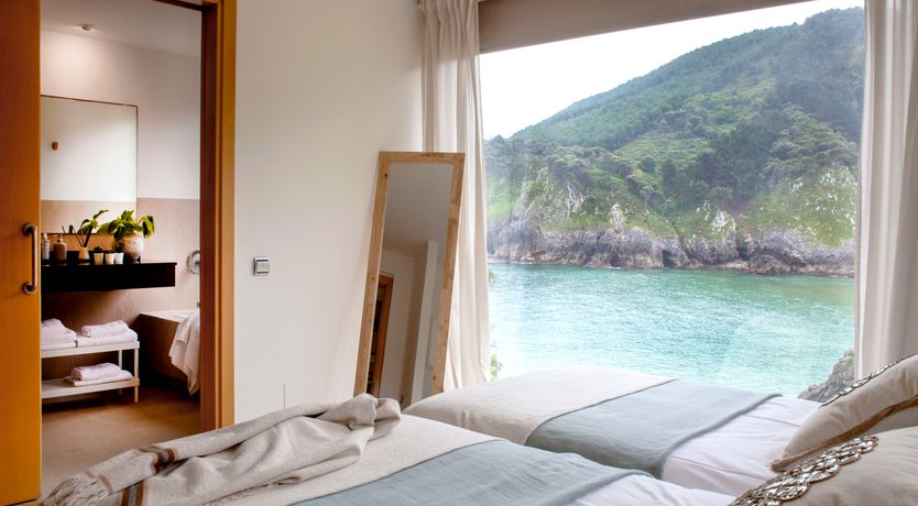 Photo of Paradise Peninsula