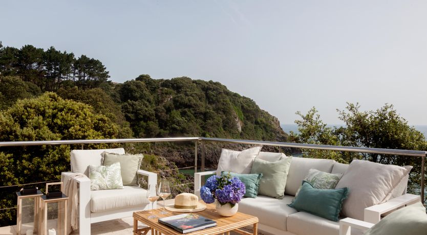 Photo of Paradise Peninsula