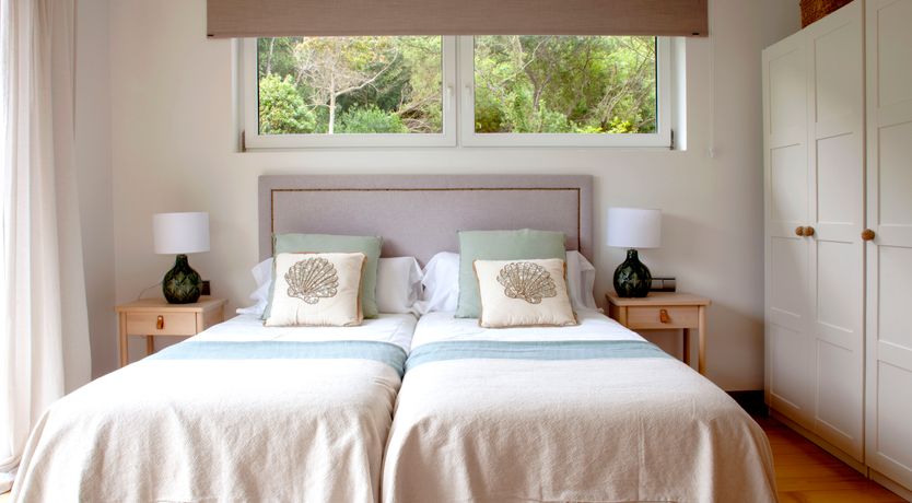 Photo of Paradise Peninsula