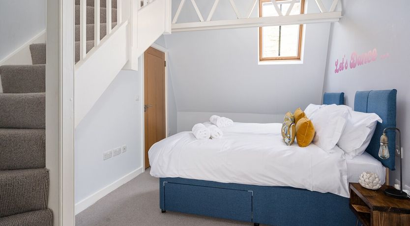 Photo of Georgian Chapel