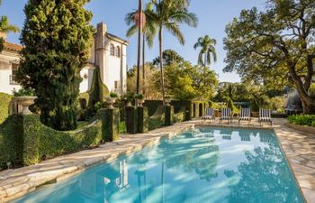Montecito Oasis Holiday Home