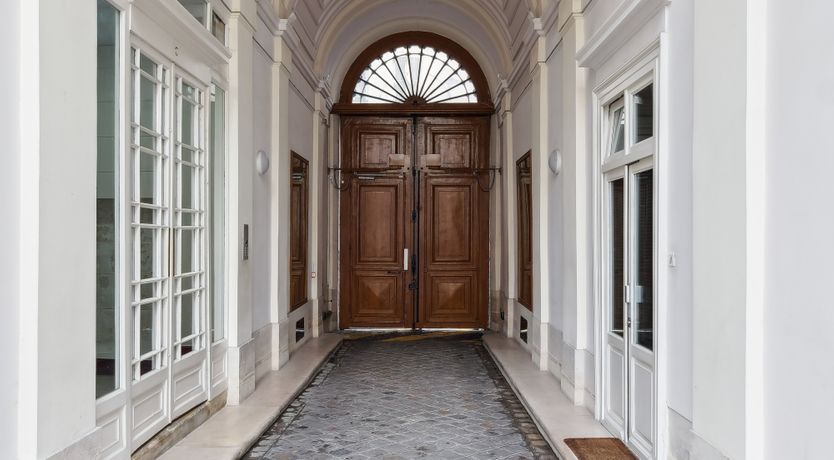 Photo of Simply Parisian