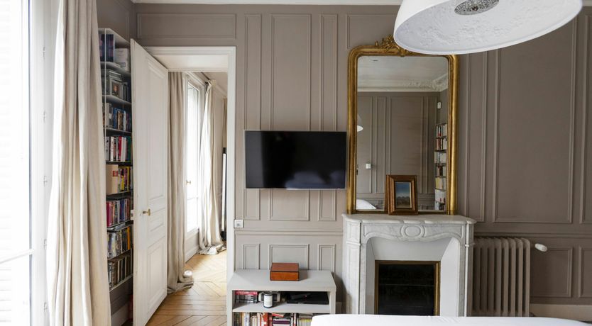 Photo of Parisian Boulevard