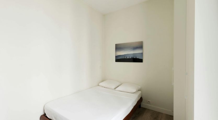 Photo of Parisian Boulevard