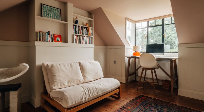 Photo of The Camberwell Flower