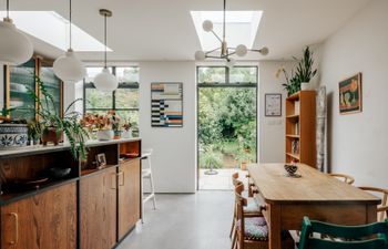 The Camberwell Flower Holiday Home