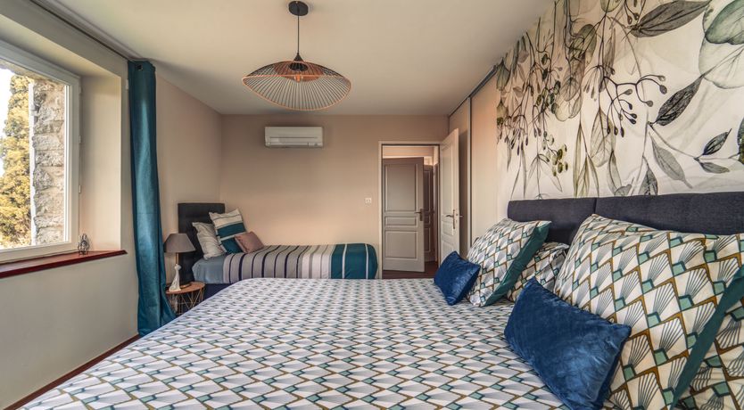 Photo of Echoes of the Past