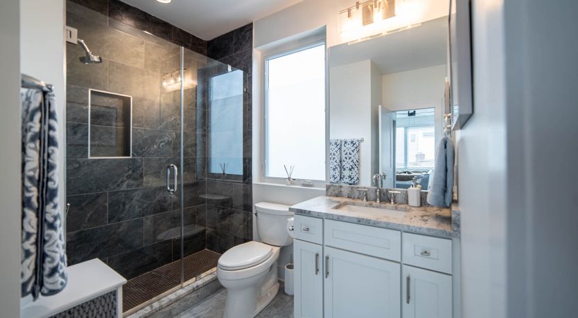 Photo of Charlotte Chic