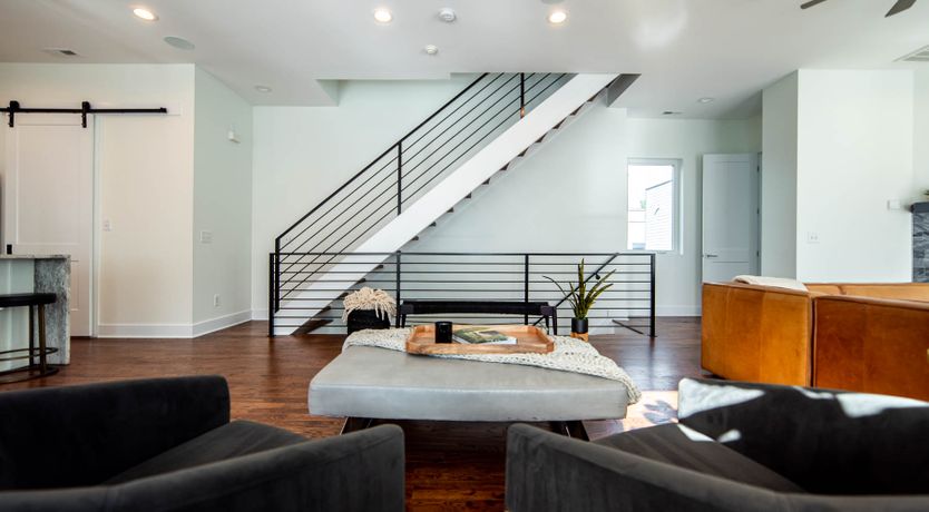 Photo of Charlotte Chic