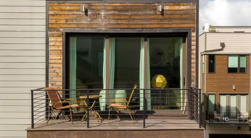 Photo of Charlotte Chic