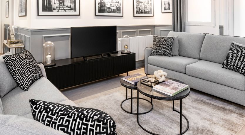 Photo of Monochromatic Musing