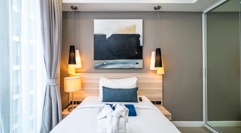 Photo of Thai a Ribbon to the Sea