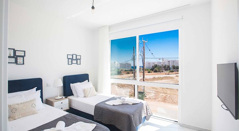 Photo of Ice Cold Lemonade