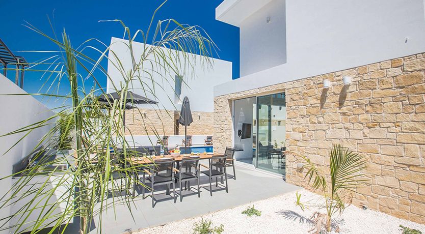 Photo of Ice Cold Lemonade