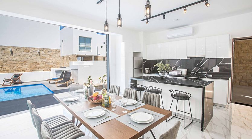 Photo of Ice Cold Lemonade