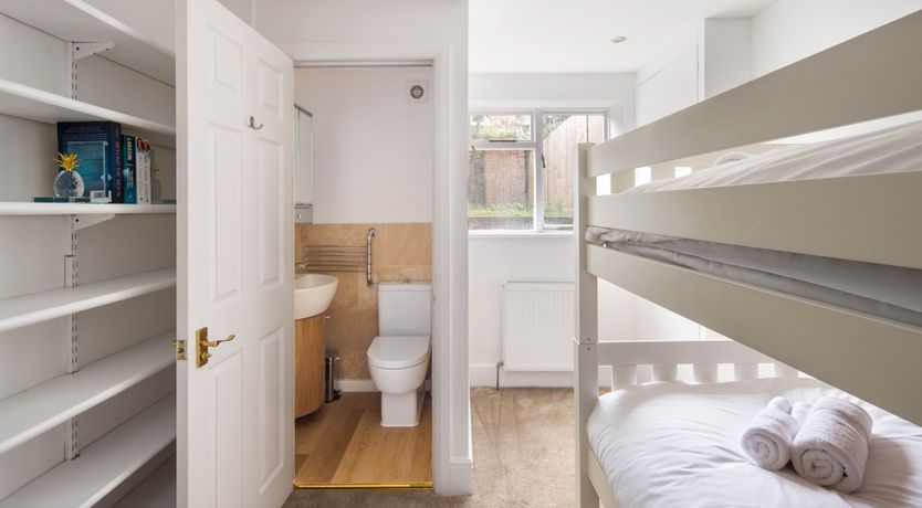 Photo of Round the Wicket