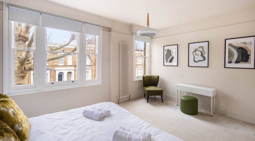 Photo of Round the Wicket