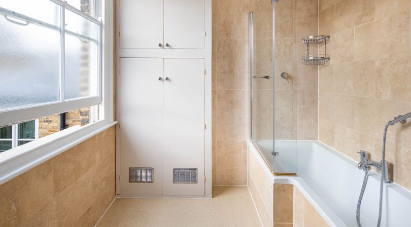 Photo of Round the Wicket