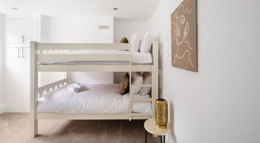 Photo of Round the Wicket