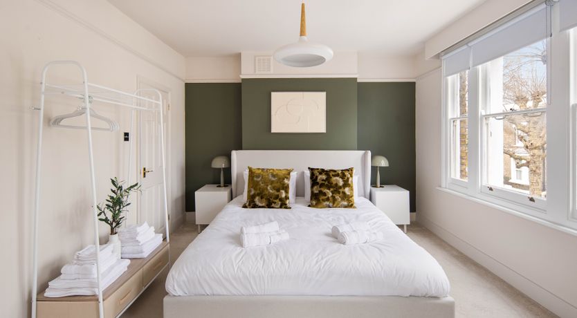 Photo of Round the Wicket