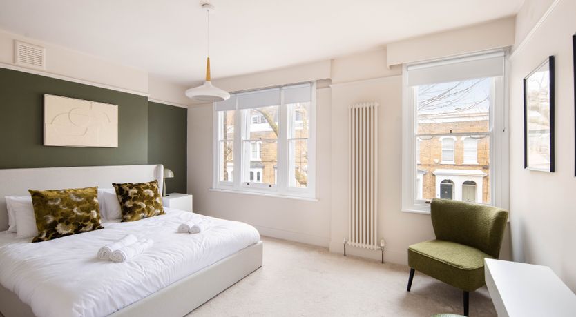 Photo of Round the Wicket