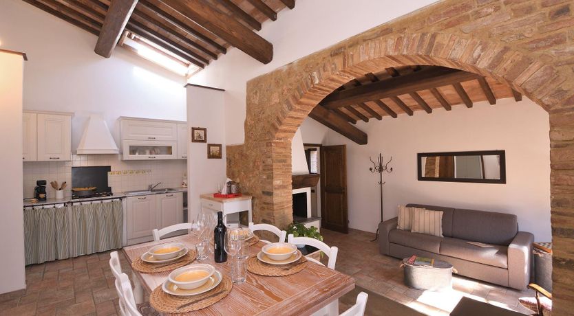 Photo of Tuscan Couplet