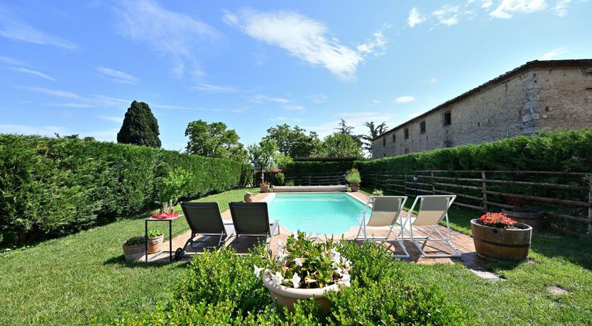 Photo of Tuscan Couplet