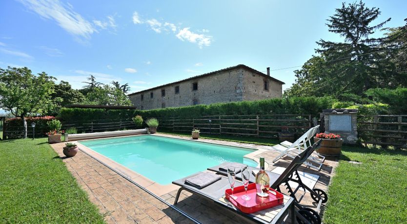 Photo of Tuscan Couplet