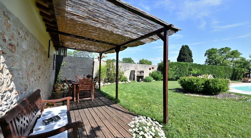 Photo of Tuscan Couplet