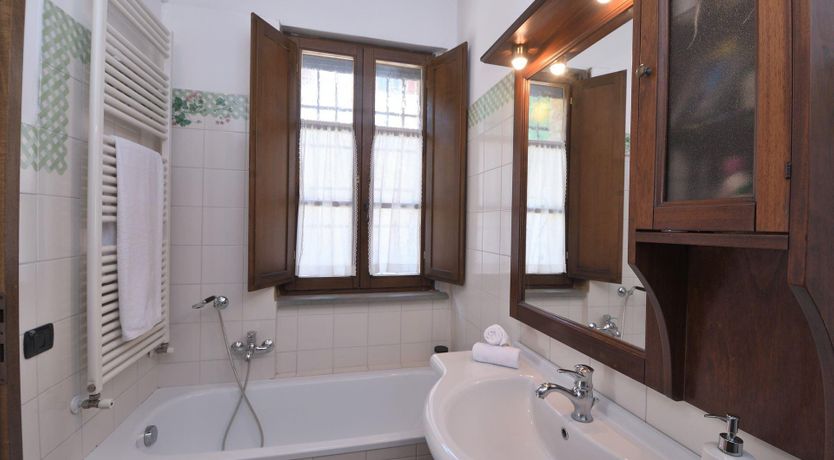 Photo of Tuscan Couplet