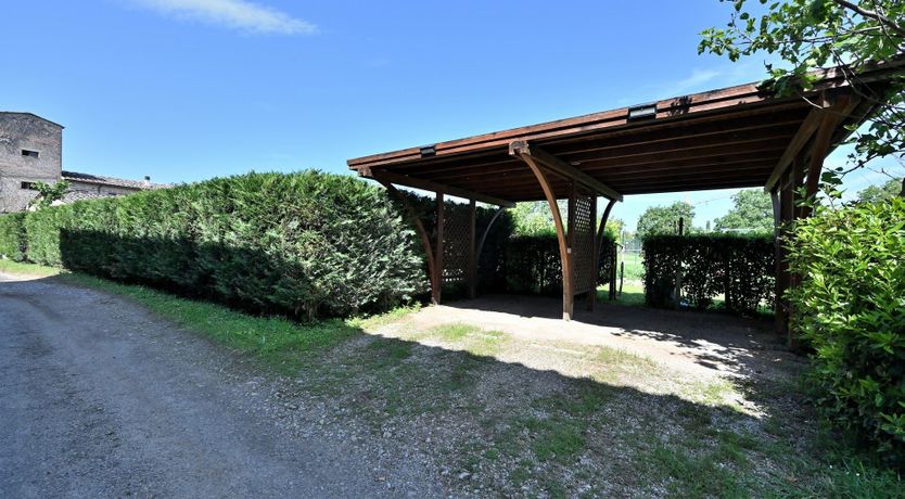 Photo of Tuscan Couplet