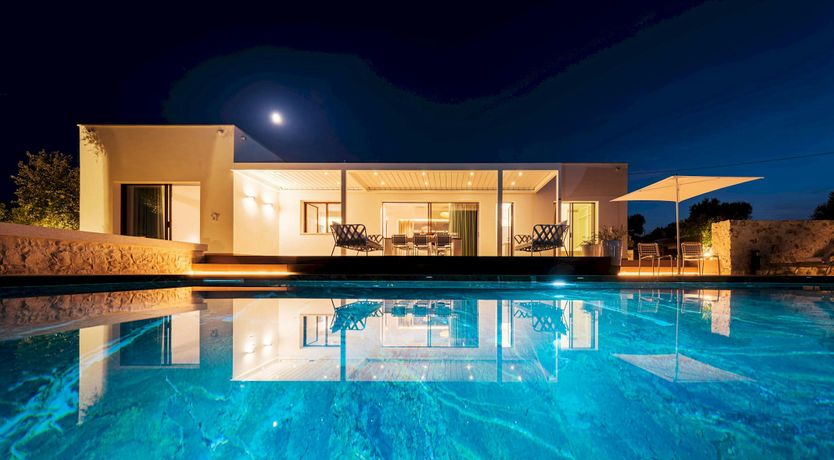 Photo of Sapphire Waters