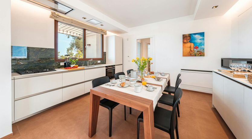 Photo of Sapphire Waters