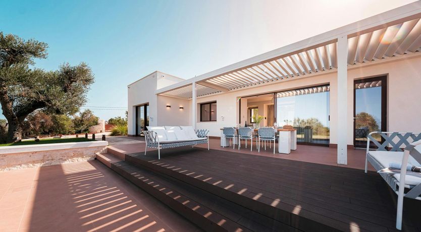 Photo of Sapphire Waters