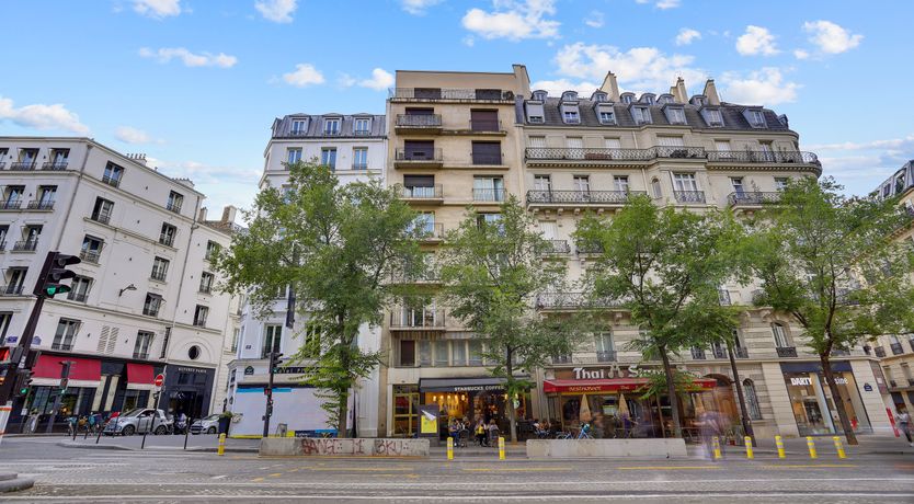 Photo of Amber Avenue