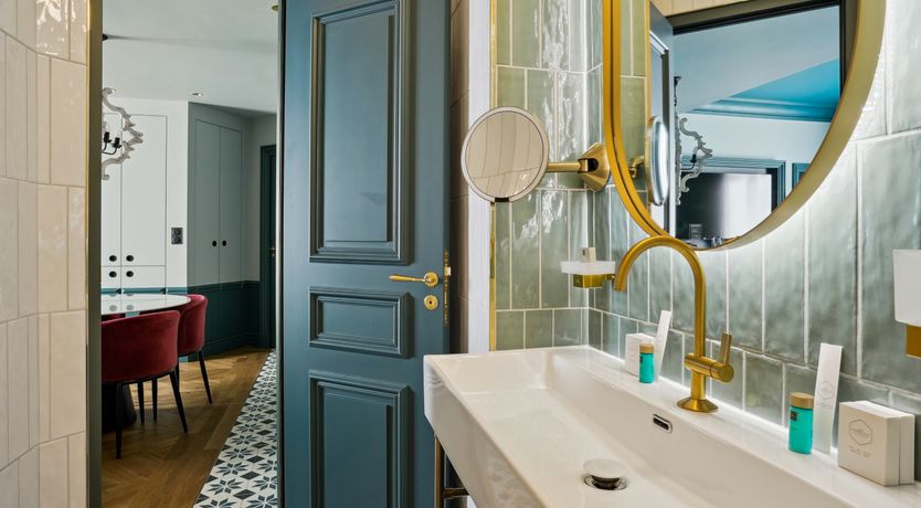 Photo of Cadenza Chic