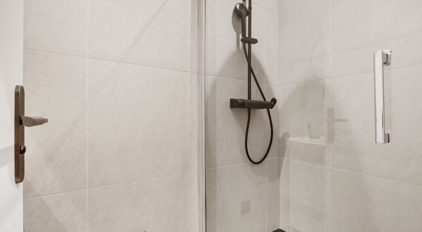 Photo of Parisian Melody