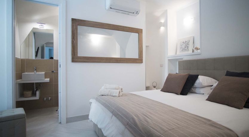 Photo of Seashells & Sirens