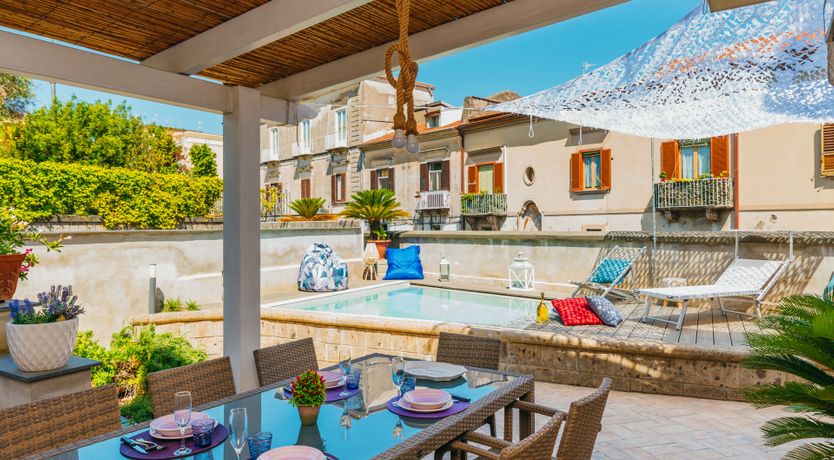 Photo of Seashells & Sirens