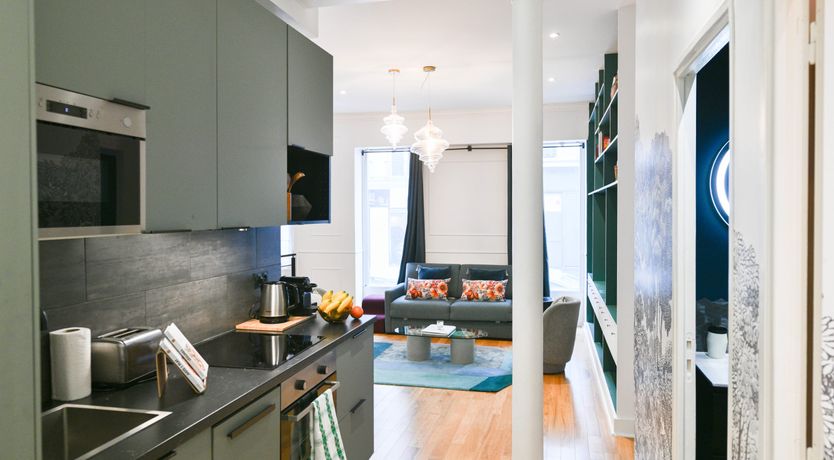 Photo of Bastille Beauty