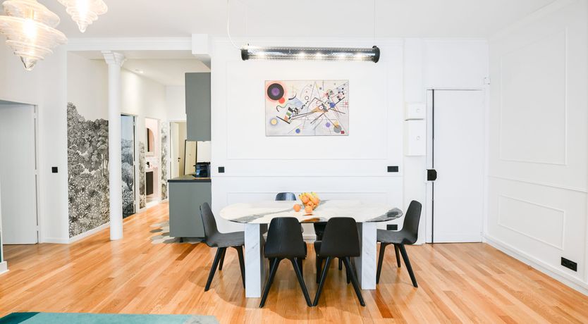 Photo of Bastille Beauty