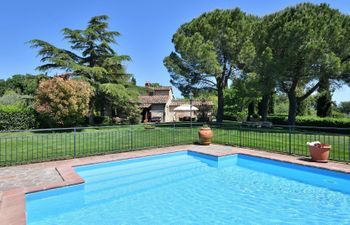 Chianti Stone Holiday Home