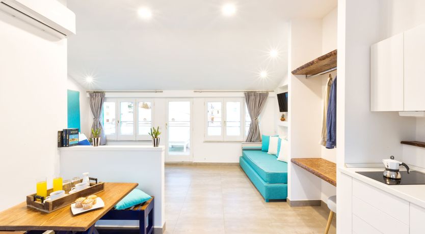 Photo of Sunbeams & Citrus